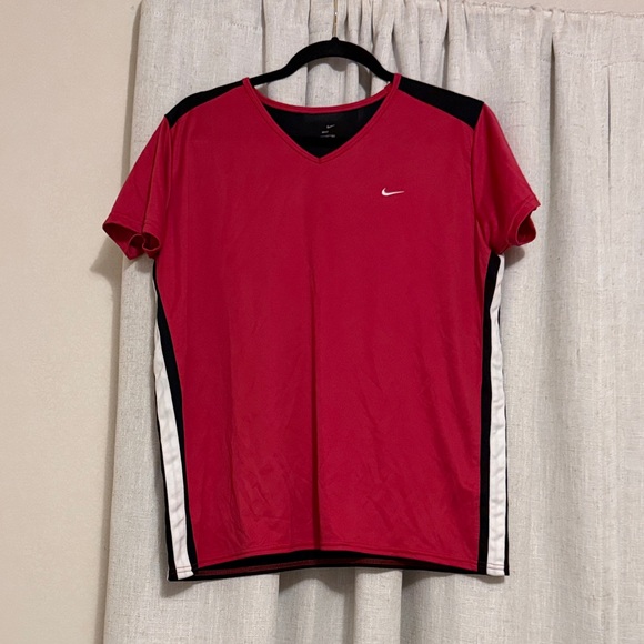 Nike Tops - NIKE DRI-FIT fitted tee size XL
